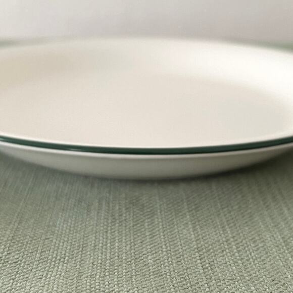 IKEA VINTERFINT Off White Side Plate with Green Trim 8" (Set of 2) - Picture 4 of 4